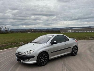 Brugt Peugeot 206 CC 109 HK (80 kW) 2002 Sølv Cabriolet