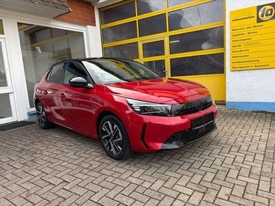Usata Opel Corsa Sport 101 CV (74 kW) 2024 Rosso Berlina