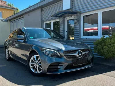 Gebraucht Mercedes C200 AMG line 184 PS (135 kW) 2019 Grau Limousine