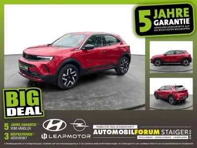 Gebraucht Opel Mokka Elegance 131 PS (96 kW) 2024 Lackierung rot rubi/typ aussen SUV