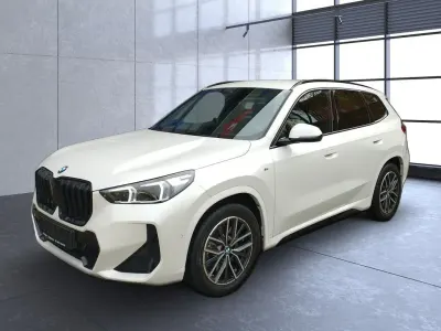 Gebraucht BMW X1 M Sport 211 PS (155 kW) 2024 Mineralweiss SUV