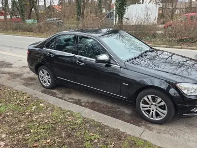 Gebraucht Mercedes C200 184 PS (135 kW) 2007 Schwarz Limousine