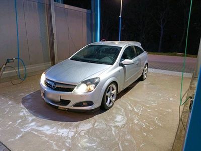 gebraucht Opel Astra GTC Astra H2,0 turbo (kein OPC, GSI)