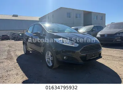 Gebraucht Ford Fiesta Trend 101 PS (74 kW) 2012 Schwarz Limousine