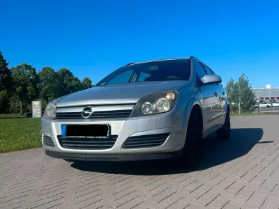 Gebraucht Opel Astra 105 PS (77 kW) 2005 Grau Kombi