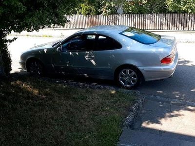 Second-hand Mercedes CLK200 167 CP (122 kW) 2001 Argintiu Coupe