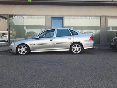 Usata Opel Vectra Comfort 170 CV (125 kW) 2000 Argento Berlina