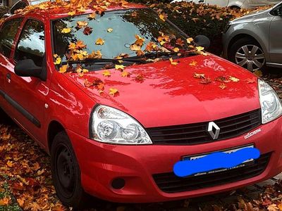 Gebraucht Renault Clio II 65 PS (47 kW) 2010 Rot Kleinwagen