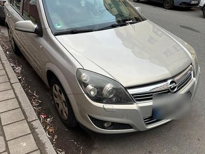 Brugt Opel Astra 140 HK (102 kW) 2008 Andere farben Sedan