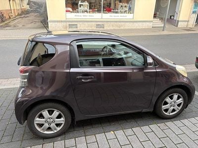 Toyota iQ