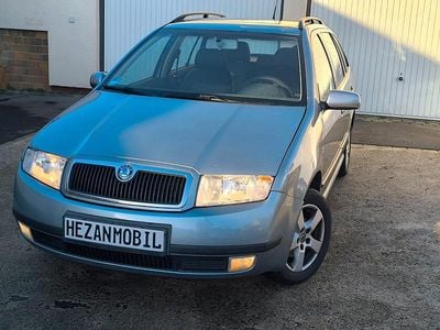 Używany Skoda Fabia 75 KM (55 kW) 2005 Niebieski Kombi