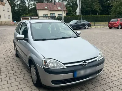 Gebraucht Opel Corsa 75 PS (55 kW) 2002 Silber Kleinwagen
