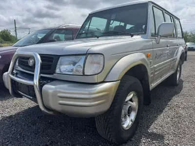 Gebraucht Hyundai Galloper 141 PS (103 kW) 2001 Grau SUV