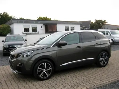 Gebraucht Peugeot 3008 Allure 131 PS (96 kW) 2018 Grau SUV