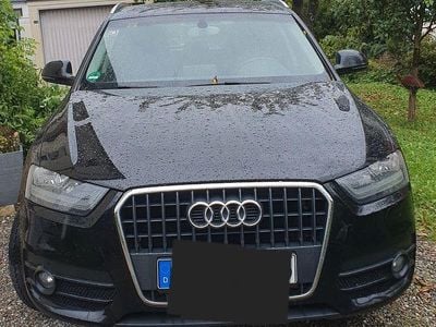 Schwarz Gebraucht 2013 Audi Q3 SUV | 10.500 € (Teuer)