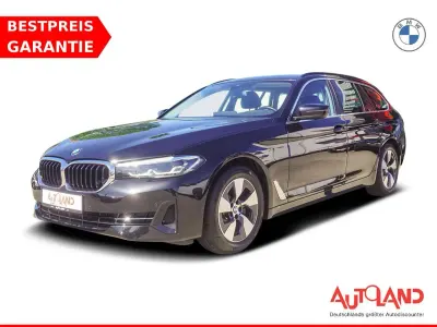 Gebraucht BMW 520 184 PS (135 kW) 2022 Schwarz Kombi