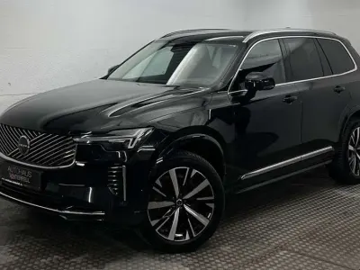 Gebraucht Volvo XC90 Plus 250 PS (183 kW) 2025 Schwarz SUV