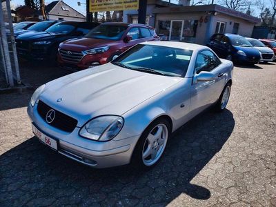 Silber Gebraucht 1998 Mercedes SLK200 Cabrio | 4.500 € (Fairer Preis)