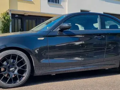 Używany BMW 120 177 KM (130 kW) 2008 Czarny Hatchback