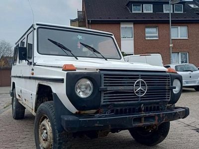 Second-hand Mercedes G300 1989 Alb SUV