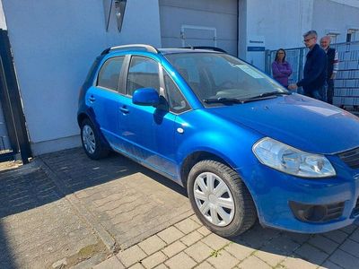 Second-hand Suzuki SX4 Comfort 120 CP (88 kW) 2007 Albastru SUV