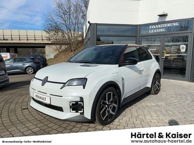 Neu Renault 5 E-Tech Komfort 11 kW (15 PS) 2025 Perlmuttweiß mit dach in black pearlschwarz (schwarz)
