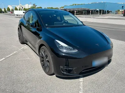 Gebraucht Tesla Model Y Performance 393 kW (535 PS) 2022 Schwarz SUV