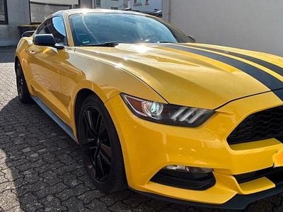 Gebraucht Ford Mustang Sport 317 PS (233 kW) 2015 Gelb Coupé