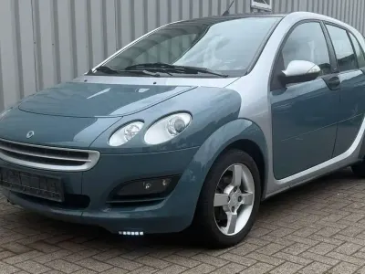 Gebraucht Smart ForFour Basis 75 PS (55 kW) 2005 Grau Kleinwagen