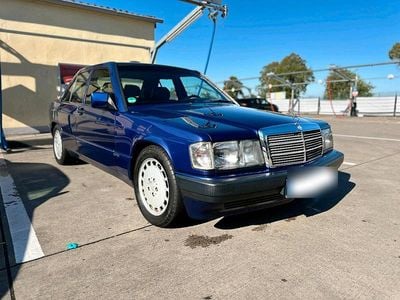 Gebraucht Mercedes 190 136 PS (100 kW) 1993 Blau Limousine