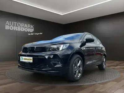 Gebraucht Opel Grandland X GS Line 131 PS (96 kW) 2025 Lackierung schwarz perla nera/metallic k (metallic) SUV