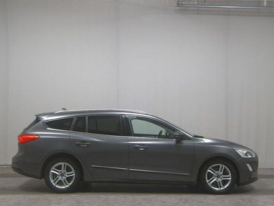 Grau Gebraucht 2019 Ford Focus Cool & Connect Kombi | 9.380 € (Guter Preis)
