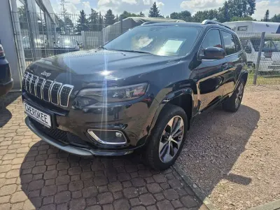 Gebraucht Jeep Cherokee Overland 194 PS (142 kW) 2020 Diamond black crystal p/c SUV