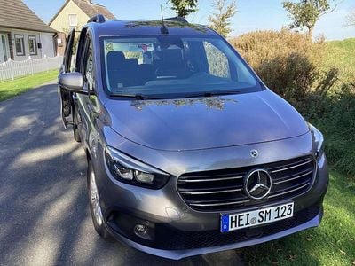 Gebraucht Mercedes 180 116 PS (85 kW) 2022 Grau Limousine