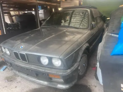Gebraucht BMW 325 170 PS (125 kW) 1986 Grau Limousine