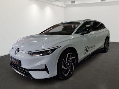 Gletscherweiß metallic Gebraucht 2024 VW ID.7 Pro Kombi | 49.900 € (Fairer Preis)