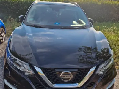 Gebraucht Nissan Qashqai N-Connecta 116 PS (85 kW) 2018 Schwarz SUV
