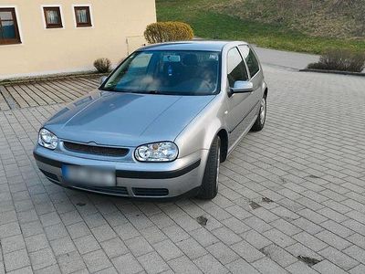 Brugt VW Golf IV 105 HK (77 kW) 2002 Sølv Sedan