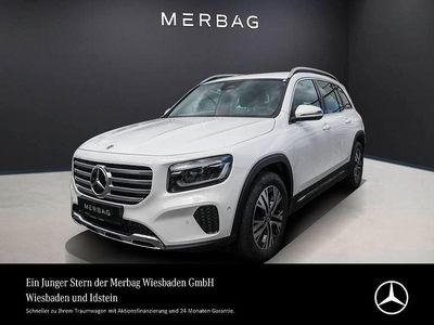 Polarweiß Gebraucht 2024 Mercedes GLB180 Advanced SUV | 35.640 €