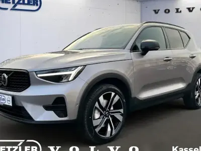 Nuova Volvo XC40 Ultra 163 CV (119 kW) 2025 Argento SUV