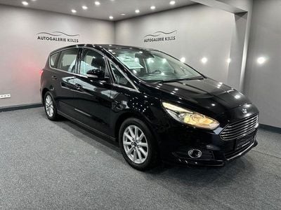 Gebraucht Ford S-MAX Titanium 179 PS (131 kW) 2017 Schwarz Van / Kleinbus