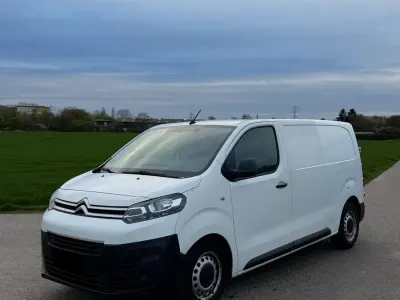 Używany Citroën Jumpy 95 KM (69 kW) 2019 Biały Minivan