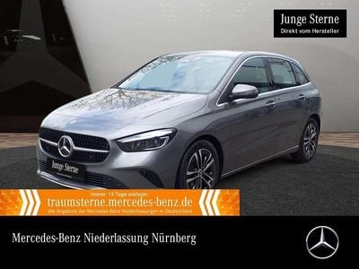 Usata Mercedes B200 Advanced 163 CV (119 kW) 2025 Grigio Monovolume