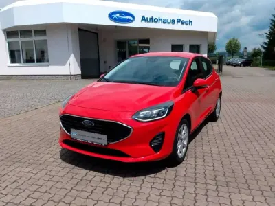Gebraucht Ford Fiesta Cool & Connect 75 PS (55 kW) 2022 Racerot Kleinwagen