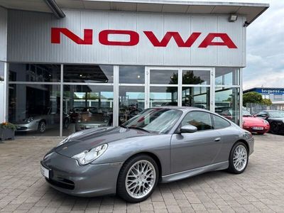 Porsche 911 Carrera