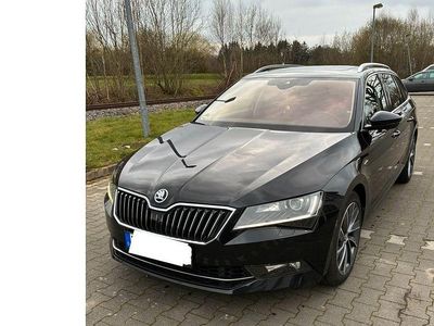 Gebraucht Skoda Superb LAURIN & KLEMENT 272 PS (200 kW) 2019 Schwarz Kombi