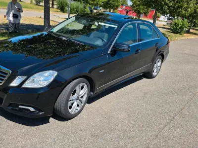 Gebraucht Mercedes E350 231 PS (169 kW) 2009 Schwarz Limousine