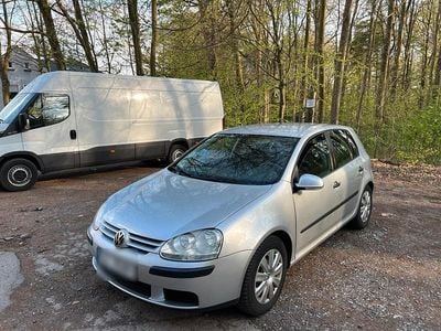 Gebraucht VW Golf V 105 PS (77 kW) 2004 Silber Kleinwagen