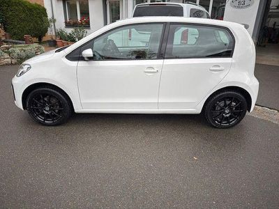 Weiß Gebraucht 2019 VW up! move up! Kleinwagen | 8.999 € (Fairer Preis)