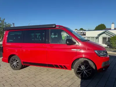 Begagnad VW California Edition 150 HK (110 kW) 2019 Röd Van